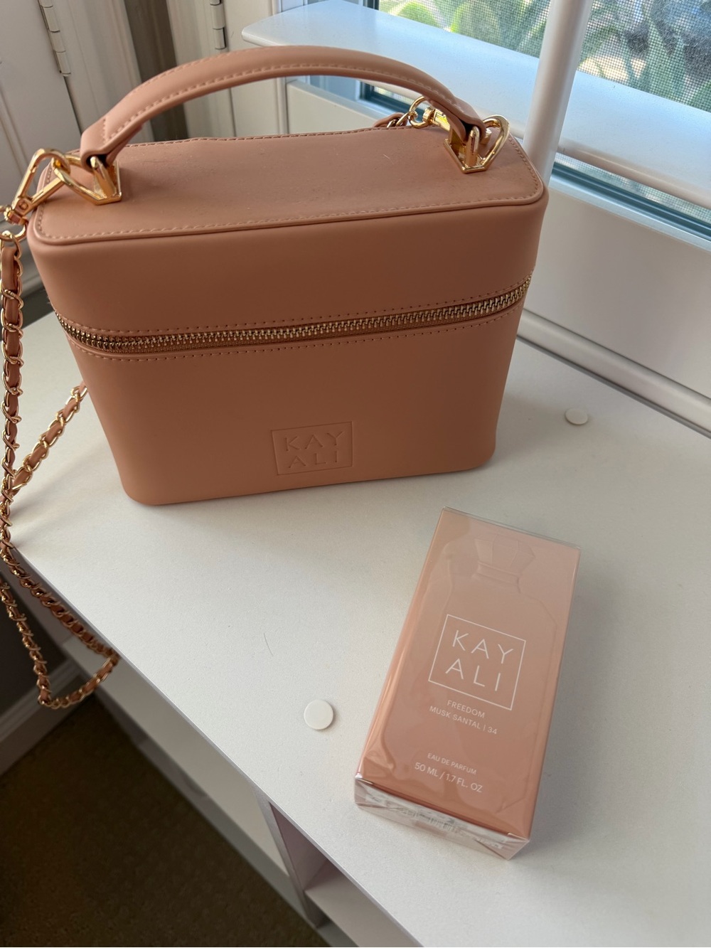 Kayali freedom musk Santal + bag
